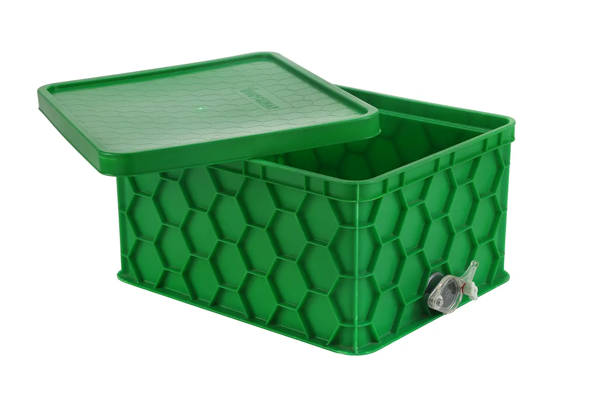10 Frame Capacity Plastic Tank